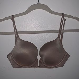 Victoria secret bra
